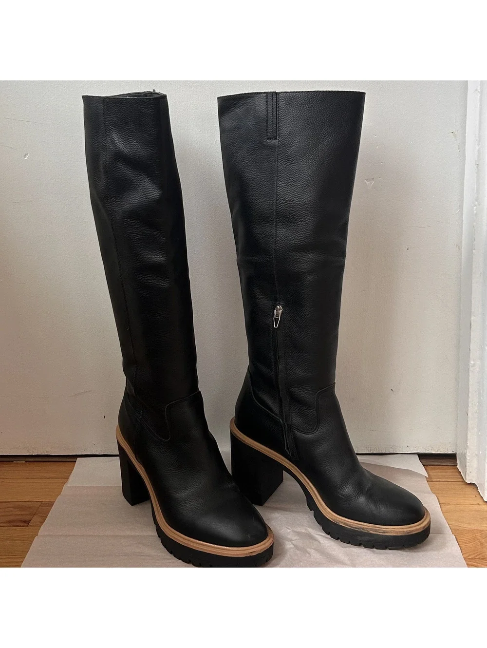 Dolce Vita Corry H20 Boots- Onyx Leather Block Heel Almond Toe, Size 8.5
